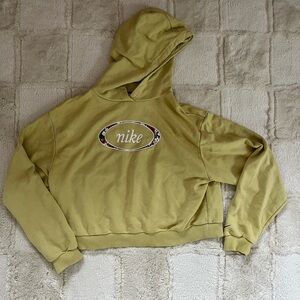 Cropped Athleisure Hoodie, Nike